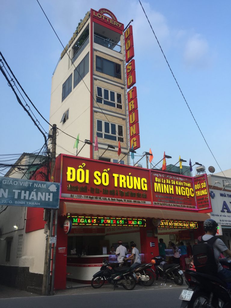 Đổi số trúng
